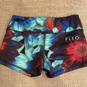 FLEO SHORTS